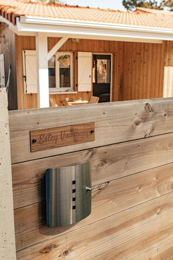 La Cabane De L'Estran Au Bord De Mer 랑통 외부 사진